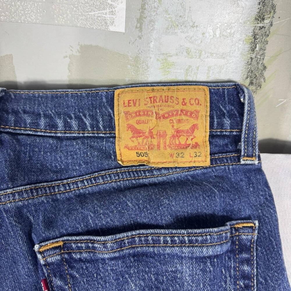 Levi's 505 Men's Straight Jeans Blue Stone Wash Denim Zip‎ Fly 5-Pocket W32 L32 - Picture 5 of 16